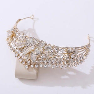 Goldenes Barock-Braut-Diadem mit floralen Strasssteinen und funkelnden Kristallen
