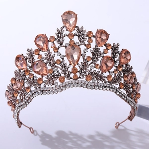 Detailed view of Baroque bridal crown with champagne crystals and gold alloy base