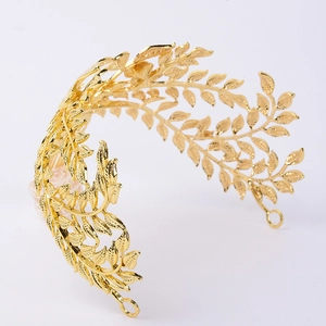 Baroque golden laurel leaf bridal tiara with metallic finish for wedding hair accessories