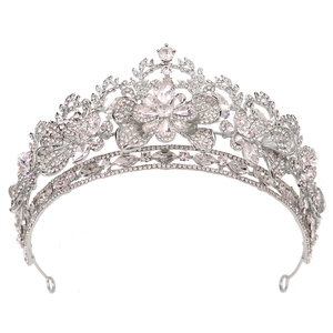 Elegant bridal leaf crown featuring silver base and intricate sparkling rhinestones