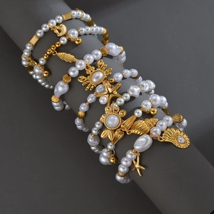 Ensemble de bracelets en perles élégants avec breloques dorées d'étoiles de mer