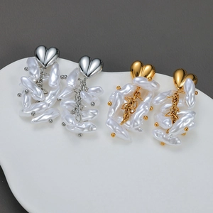Boucles d'oreilles cœur de mode avec glands de perles irrégulières en or et argent