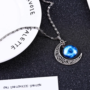Collier lune argent vintage avec pendentif boule de verre ciel étoilé et chaîne fine