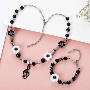 Collar Y Pulsera De Abalorios Con Colgante De Clave De Sol Hip Hop Negro Blanco Flor Sonriente Acrílico Acero De Titanio Joyería Streetwear Para Hombre Mujer