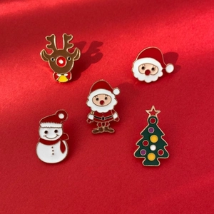 Christmas Enamel Brooch Pin Set Alloy Cartoon Santa Claus Reindeer Snowman Tree Badge Jewelry Accessories For Kids Women