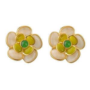Three-layer 18K gold-plated flower stud earrings with green gemstones and cat-eye petals