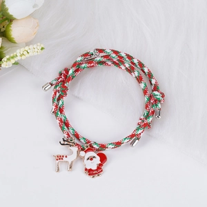 Bracelets de couple tressés de Noël avec cœur magnétique et pendentifs de fête mignons