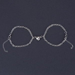 Silver magnetic heart couple bracelets with durable O-chain and lobster clasp closure