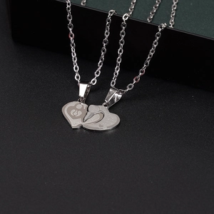 Silver stainless steel heart puzzle pendant necklace for couples with engraving