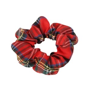 Chouchou à carreaux rouges classique en tissu doux au style académique rétro pour femmes