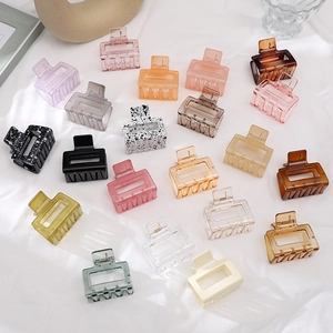 Minimalist Large Hollow Square Hair Claw Clip For Women Acrylic Non-slip Geometric Hair Clamp Fashion Korean Style Hair Accessories