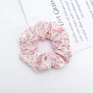 French style floral scrunchie with pink rose patterns and pleated jacquard fabric texture