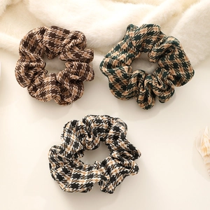 Vintage Houndstooth Fabric Scrunchie Retro Plaid Large Hair Tie Elastic Hair Band For Women Autumn Winter Hair Accessories