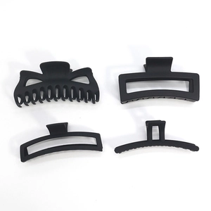 Large Matte Black Hair Claw Clips For Women Minimalist Non-Slip Strong Hold Shark Hair Clips Rectangular Butterfly Hollow Hair Accessories