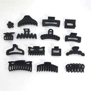 Matte Black Large Hair Claw Clips For Women Strong Hold Frosted Geometric Butterfly Square Resin Non-Slip Hair Clips Accessories