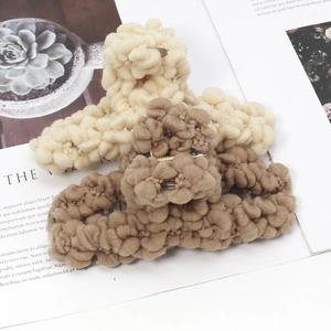 Pince à Cheveux en Peluche Tricotée pour Femmes Automne Hiver Grande Couleur Unie Accessoires de Coiffure de Mode