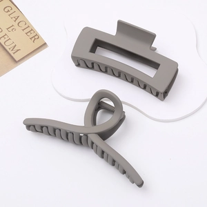 Matte grey geometric and twisted hair claw clips set for women with strong grip teeth