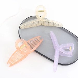 Oversized matte acrylic hair claw clips in Morandi colors for thick hair styling