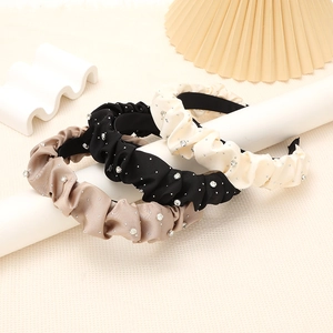 Serre-tête Vintage en Satin à Plis Strass Étincelants Élégant Rembourré Accessoires de Coiffure pour Femmes