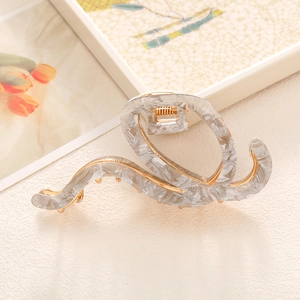 Elegant large marble-patterned acetate hair claw clip with gold alloy frame for women