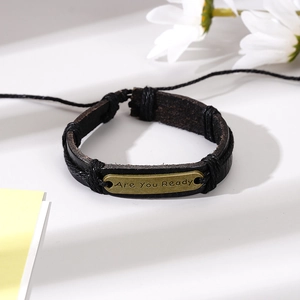 Pulsera de cuero negro trenzado para hombre con placa de metal en bronce antiguo