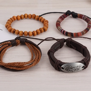 4pcs bohemian vintage leather bracelet set with woven ropes and lizard charm