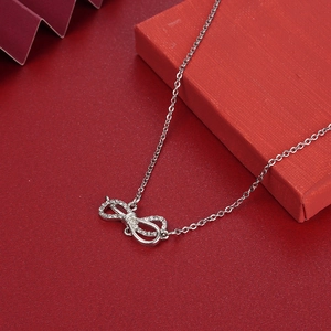 Fashion Alloy Rhinestone Butterfly Bow Pendant Necklace For Women Stainless Steel Chain Clavicle Necklace Gift Jewelry