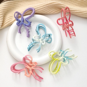 Lot de 5 pinces à cheveux papillon aux dégradés colorés et finitions mates pastelles