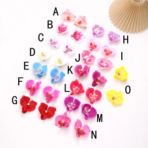 Barrettes à cheveux orchidée avec perles disponibles en plusieurs coloris et motifs