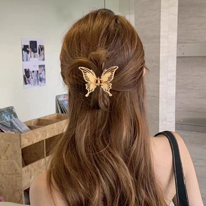 Elegante Pinza per Capelli a Farfalla in Lega Clip a Squalo in Metallo Cavo Accessorio per Capelli Vintage per Donna