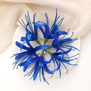 Barrette à Cheveux Fleur Lycoris Radiata Bleue Femme Style Ancien Pince Croco Accessoires Cheveux Floraux en Tissu