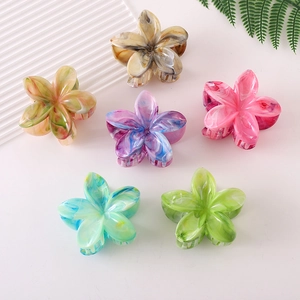 Enamel Gradient Flower Hair Claw Clip Marble Pattern Plumeria Resin Hair Catch Clip For Women Daily Travel Hair Accessory