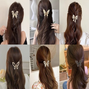 Pince à Cheveux Papillon en Métal Élégante Avec Strass Künstliche Perles Alliage Évidé Antidérapant Or Argent Pince à Cheveux Femme Accessoires Cheveux