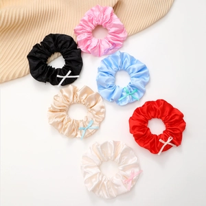 Chouchou Doux en Satin avec Nœud Élastique Large Bandeau Cheveux Couleur Unie Look Soie pour Femme Fille Accessoires Cheveux