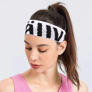 Fascia sportiva in maglia bianca con ricamo di lettere nere per fitness e moda donna