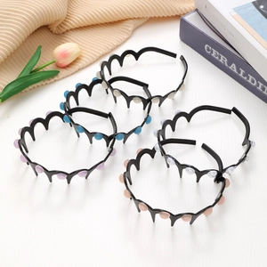 Set di 5 cerchietti ondulati con perle e denti antiscivolo colori pastello