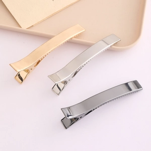 Pince à Cheveux Bec de Canard en Métal Minimaliste pour Femmes Longue Pince Crocodile Géométrique Accessoire de Coiffure Large Électroplaqué