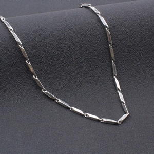 Collier Chaîne en Acier Inoxydable Losange Géométrique Punk Pour Hommes Femmes Bijoux Minimalistes Facettés Hip Hop Streetwear Accessoire de Cou