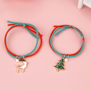 Weihnachtliche handgewebte verstellbare Paararmbänder mit Rentier und Baum Anhängern