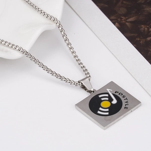 Collier hip hop en acier inoxydable avec pendentif disque vinyle rétro sur chaîne