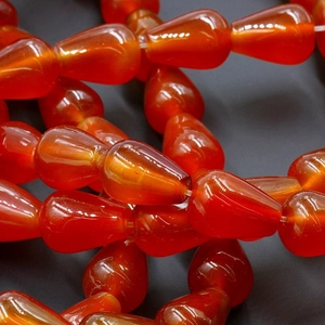 Perline a goccia in agata rossa lucida per creazione di gioielli fai da te e cristalli