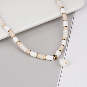 Bohemian Silicone Beaded Choker Necklace For Women Mother Of Pearl Shell Moon Pendant Beach Vacation Fashion Jewelry