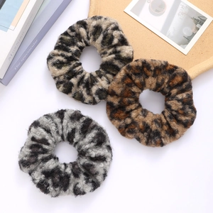 Leopardenmuster Plüsch Haargummis Lammfell Imitat Faux Pelz Große Haargummis Für Damen Herbst Winter Stilvolle Haar Accessoires