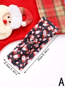 Detailed view of Santa print headband dimensions 22x8.5cm with festive background