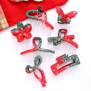 Christmas hair claw clips set with red green gradient and snowflake pattern decorations