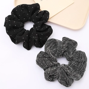 Chouchou en Tissu Noir Élégant pour Femmes Grand Élastique à Cheveux Minimaliste Fil Métallique Motif à Pois Accessoire de Coiffure