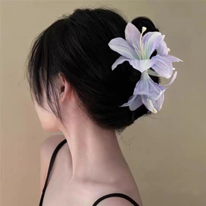 Elegant purple lily flower hair claw clip for women's hairstyle and beach vacation