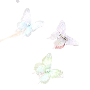 Set da tre pezzi di fermagli per capelli a farfalla con perle e nappe in colori cangianti