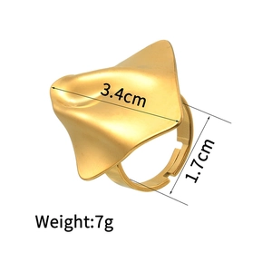 Detailed view of gold irregular geometric pleated ring with size and weight specs