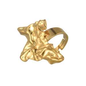 Minimalistischer goldener Titanstahlring mit unregelmäßiger Textur und offenem Design